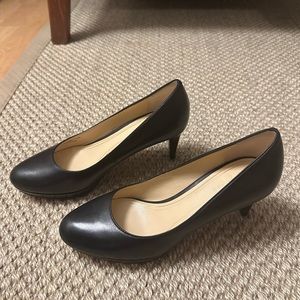 Cole Haan Air Chelsea Pump 6.5B black leather slip on platform heel